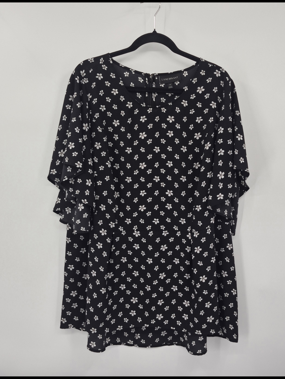 Lane Bryant Black w/ Daisy Print Hi-Low Blouse Top Plus Size 22 Peplum Top